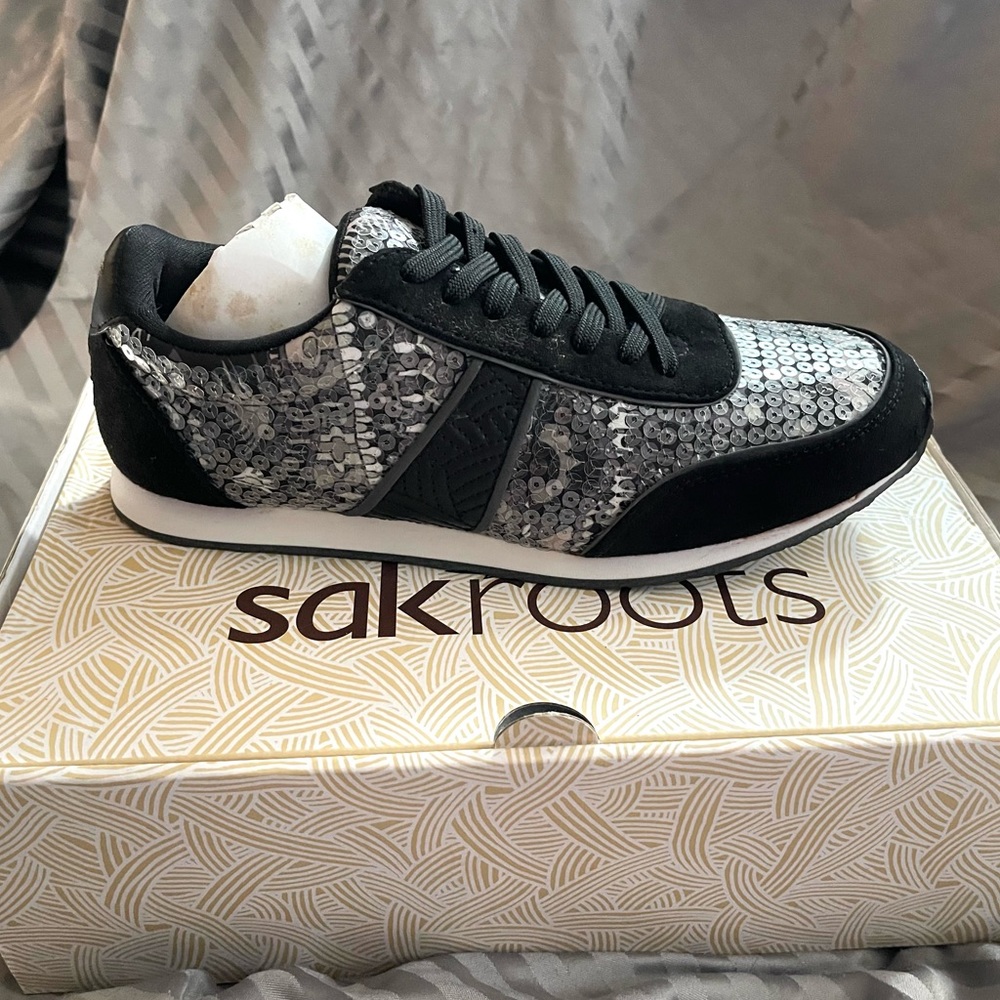 Sakroots women’s sparkle Octave tennis shoes sz 7